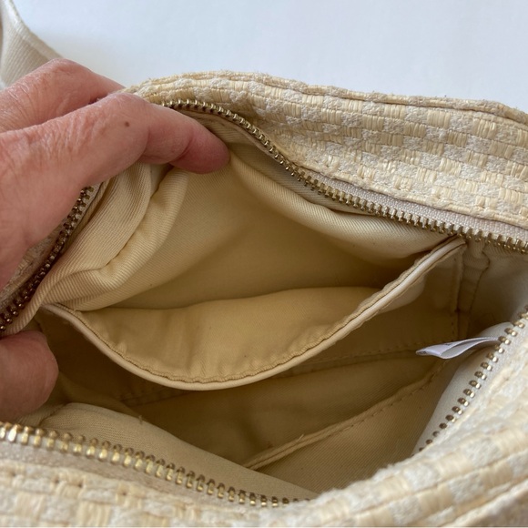 Altar’d State Cream Woven Crossbody Purse - EUC - Picture 6 of 8